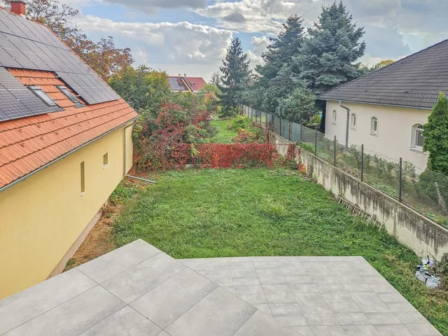 Eladó ház Székesfehérvár, Öreghegy 190 nm