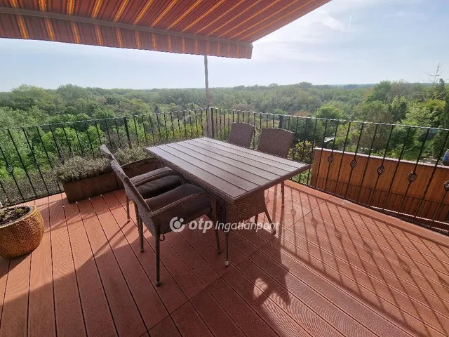 Eladó ház Dunaújváros 127 nm