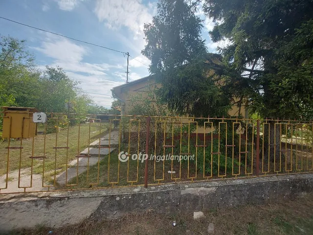 Eladó ház Táborfalva 81 nm