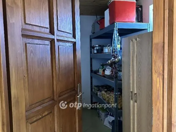 Eladó ház Isztimér 146 nm