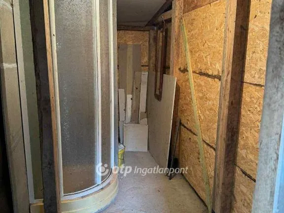 Eladó telek Vértesacsa 1400 nm