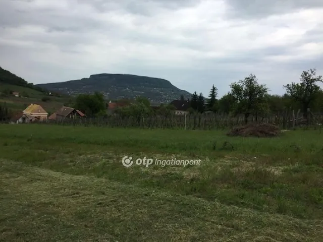 Eladó telek Szigliget 2126 nm