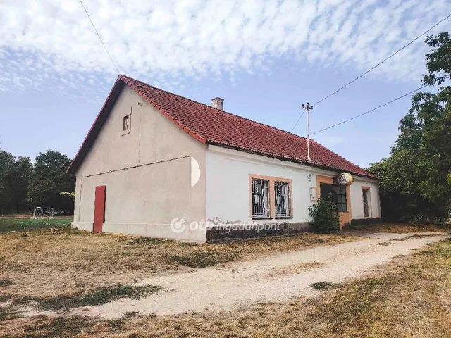 Eladó ház Aba 106 nm