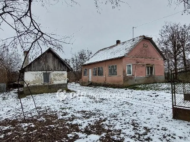 Eladó ház Alsószentiván 51 nm