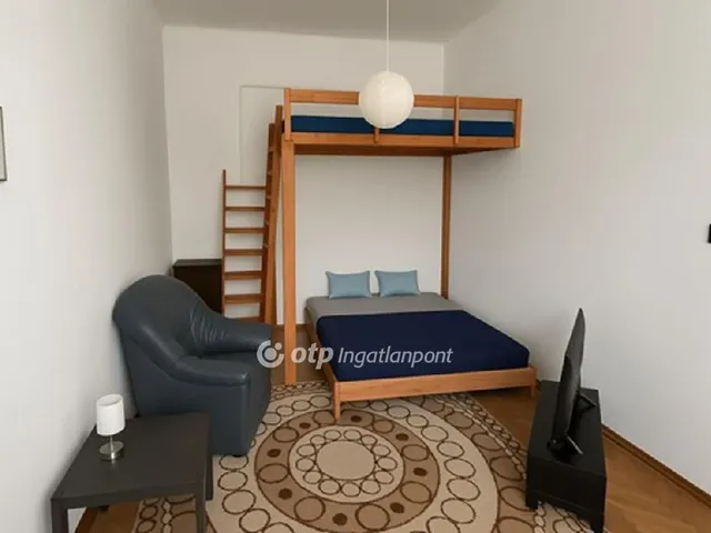 Eladó lakás Székesfehérvár 30 nm