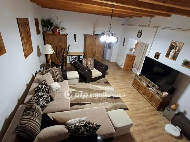 Eladó ház Székesfehérvár 186 nm