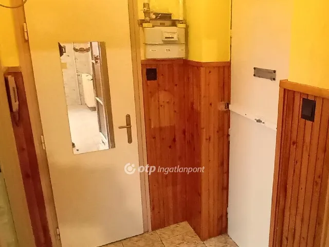 Eladó lakás Székesfehérvár 42 nm