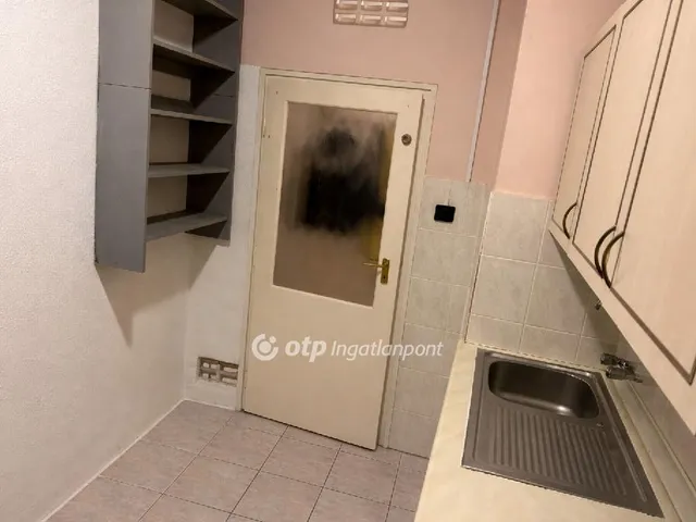 Eladó lakás Dunaújváros 54 nm