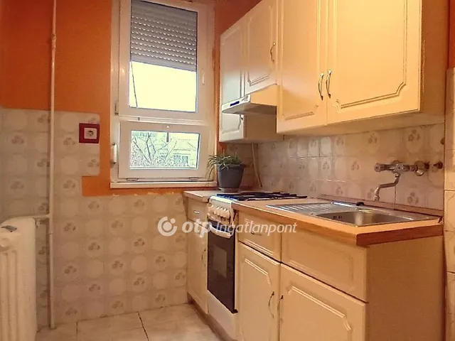 Eladó lakás Székesfehérvár 42 nm