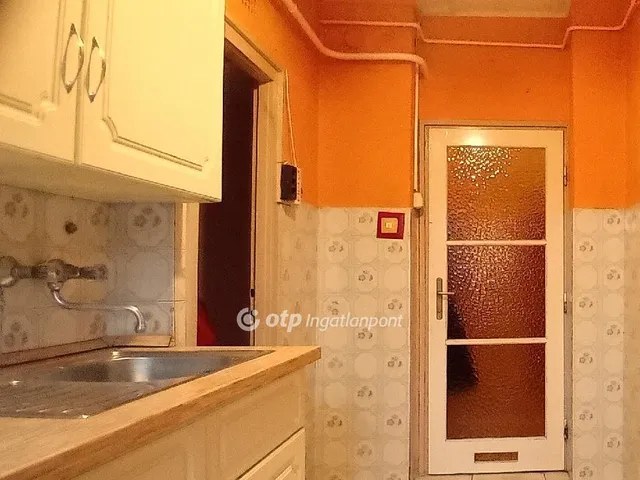 Eladó lakás Székesfehérvár 42 nm