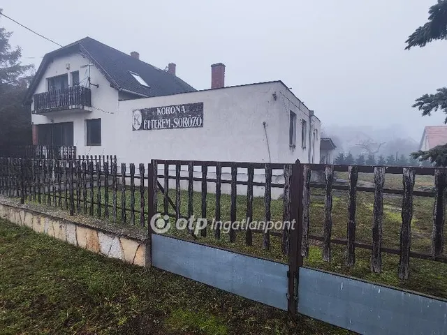 Eladó ház Hajmáskér 237 nm