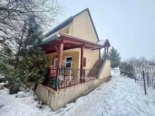 Eladó üdülő és hétvégi ház Pátka 62 nm