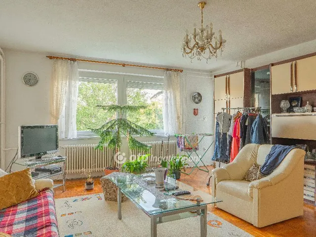 Eladó ház Székesfehérvár 180 nm