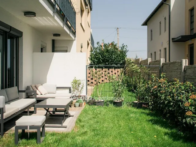 Eladó lakás Érd 64 nm