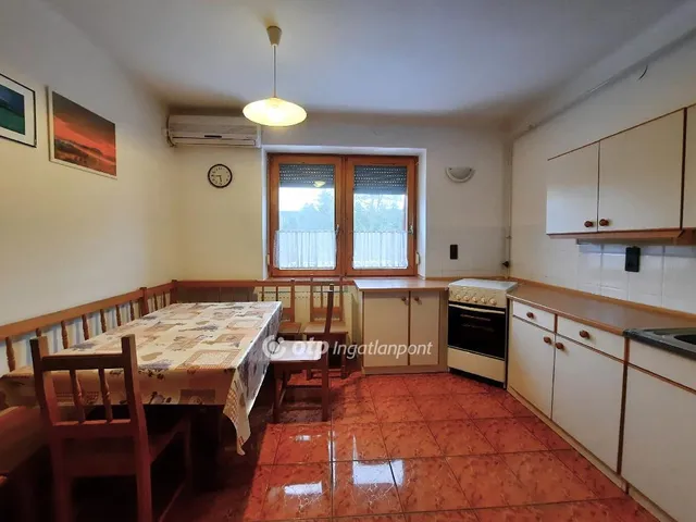 Eladó ház Siófok 450 nm