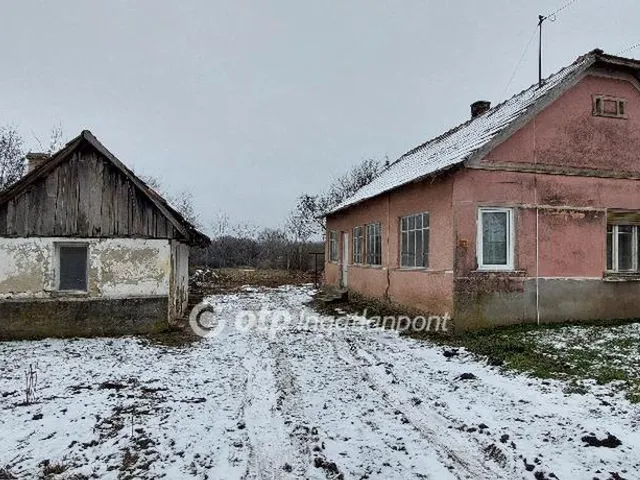 Eladó ház Alsószentiván 51 nm