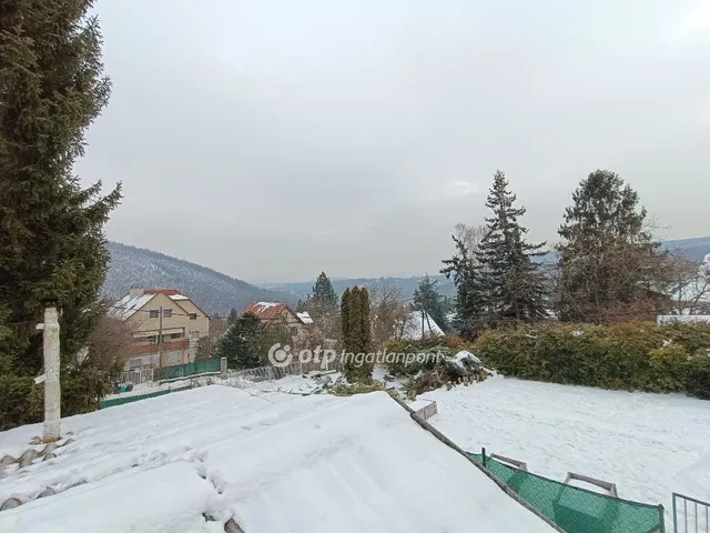 Eladó ház Solymár 190 nm