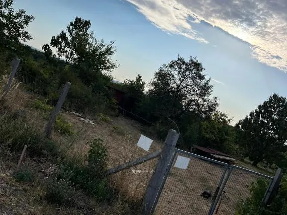 Eladó telek Kőszárhegy 2896 nm