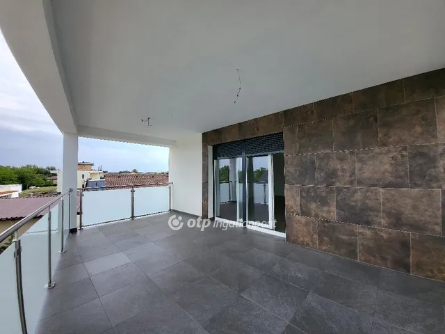 Eladó lakás Siófok, Fokihegy 102 nm