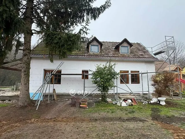 Eladó ház Sárbogárd 140 nm