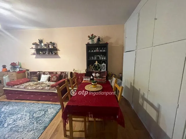 Eladó lakás Székesfehérvár, Köfém lakótelep 53 nm