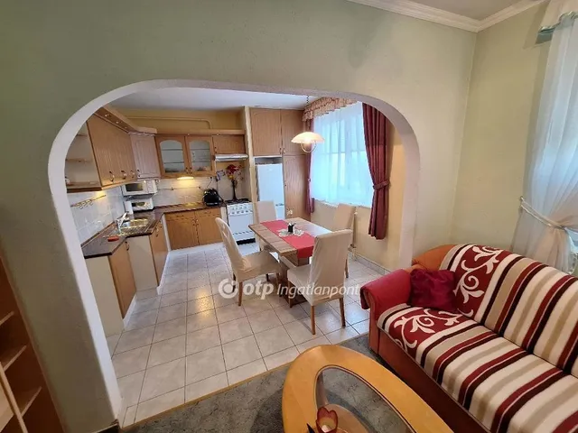 Eladó lakás Siófok 80 nm