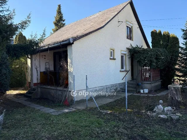 Eladó ház Velence 100 nm