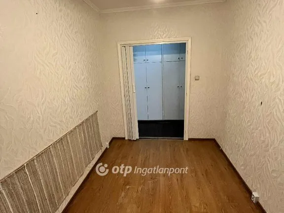 Eladó lakás Dunaújváros 46 nm