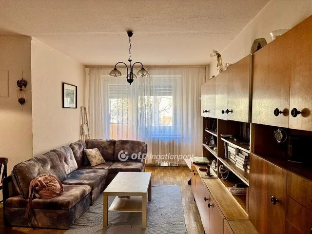 Eladó lakás Székesfehérvár 67 nm