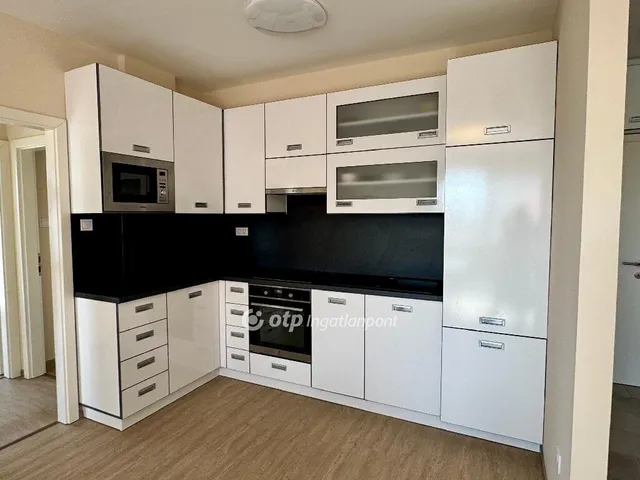 Eladó lakás Székesfehérvár 96 nm