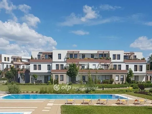 Eladó lakás Balatonalmádi 65 nm