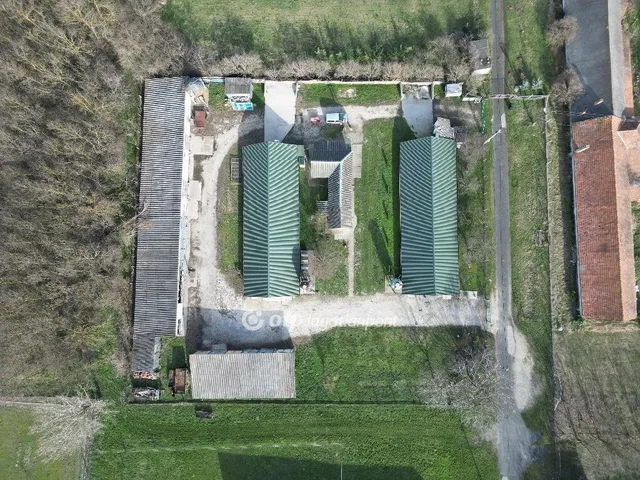 Eladó mezőgazdasági ingatlan Gárdony 1054 nm