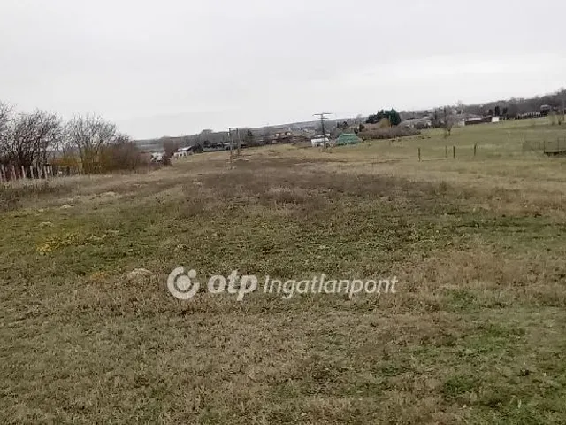 Eladó telek Iszkaszentgyörgy 4119 nm