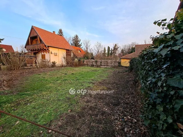 Eladó telek Gárdony 226 nm