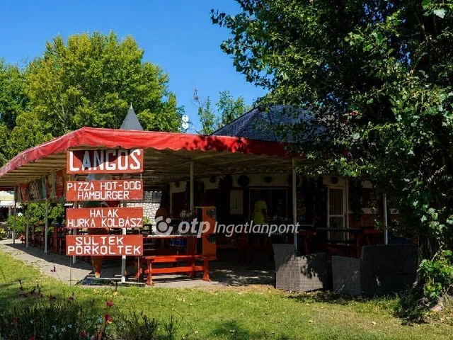 Eladó kereskedelmi és ipari ingatlan Balatonederics 90 nm