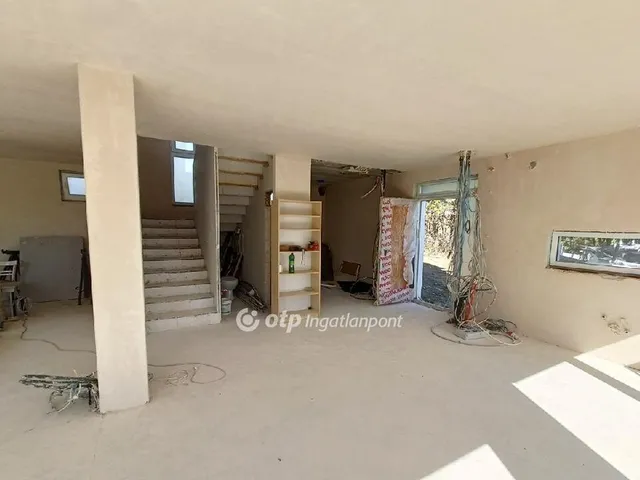 Eladó ház Velence 125 nm