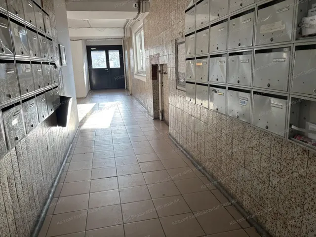 Eladó lakás Tatabánya, Újváros 69 nm