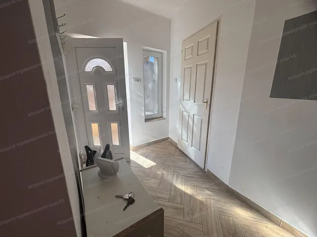 Eladó ház Tatabánya, Felsőgalla 168 nm