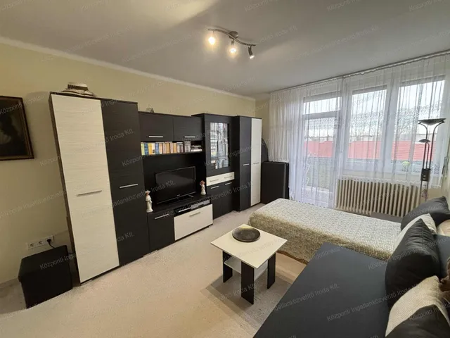 Eladó lakás Oroszlány 40 nm