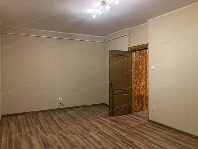 Eladó lakás Tatabánya, Újváros 43 nm