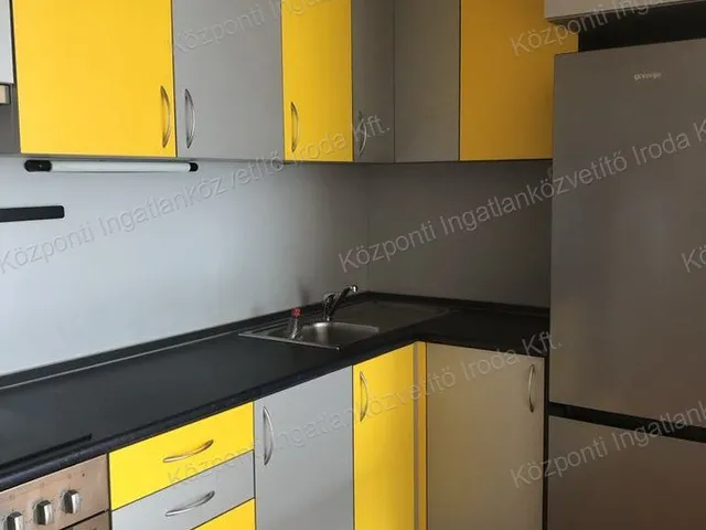 Eladó lakás Tatabánya, Sárberek 53 nm