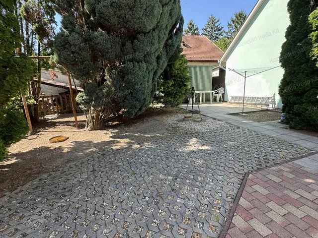 Eladó üdülő és hétvégi ház Fonyód, Bélatelep 100 nm