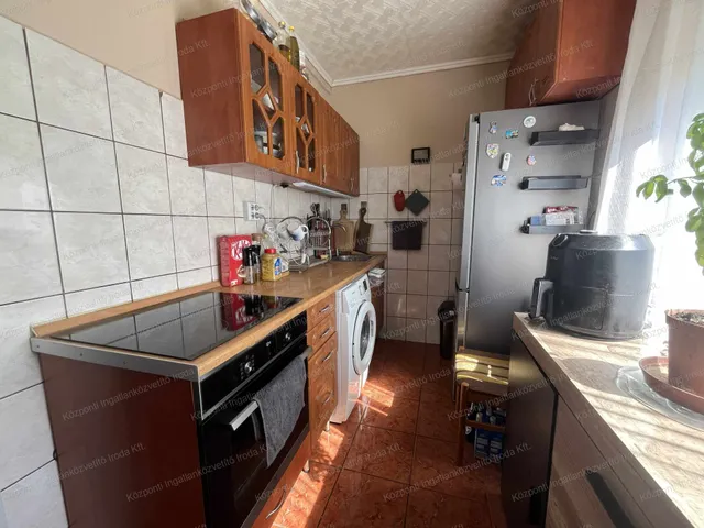Eladó lakás Tatabánya, Gál István-lakótelep 55 nm