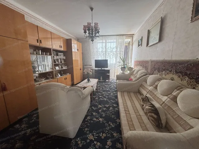 Eladó lakás Tatabánya, Újváros 53 nm