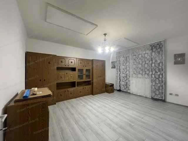 Kiadó lakás Tatabánya, Óváros 37 nm