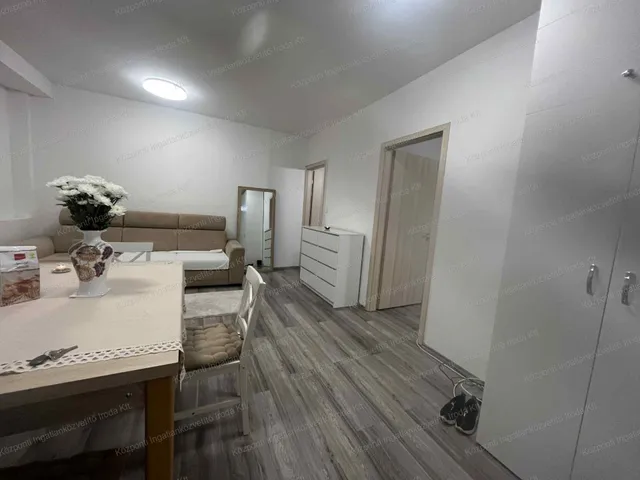 Eladó lakás Tatabánya, Óváros 42 nm