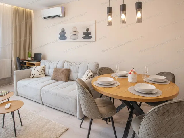 Kiadó lakás Tatabánya, Újváros 53 nm