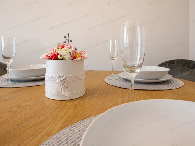 Kiadó lakás Tatabánya, Újváros 53 nm