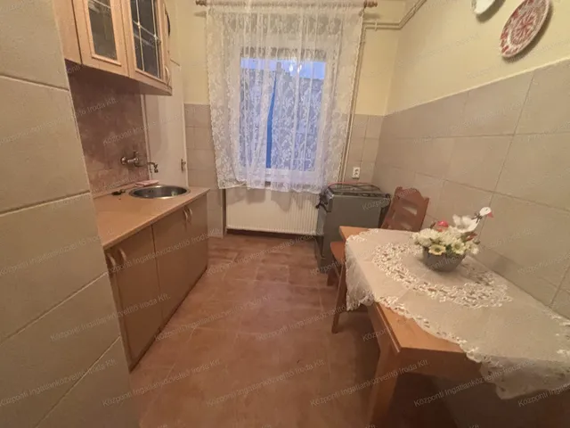 Kiadó lakás Tatabánya, Óváros 55 nm