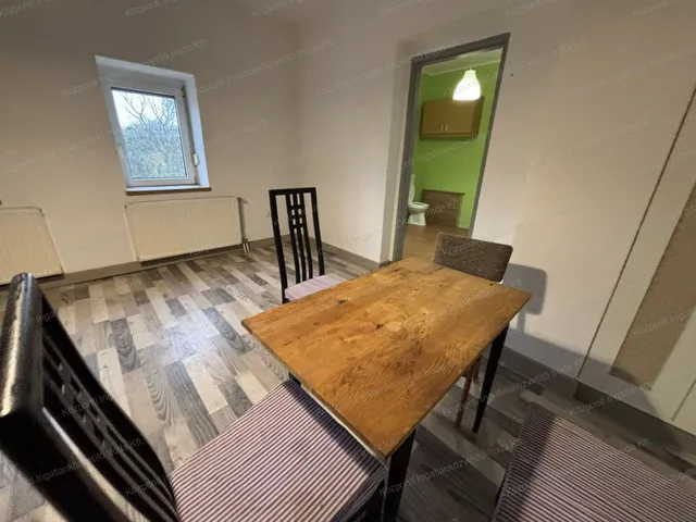 Eladó ház Dunaalmás 59 nm